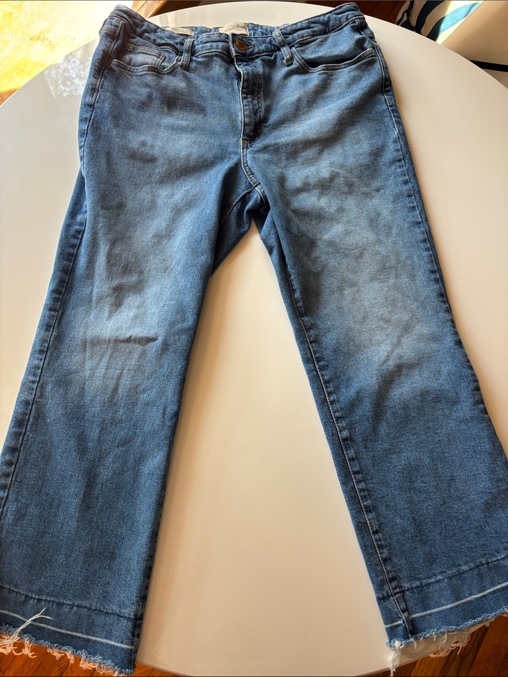 Universal Thread Men's Bootcut Jeans - Medium Blue Wash